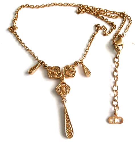 christian Dior necklace gold